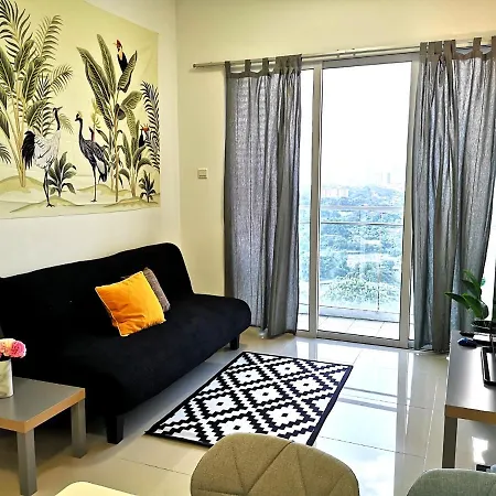 Colonial Hideout With Kl Skyline View - 5 Mins To Mid Valley Kuala Lumpur Exterior photo